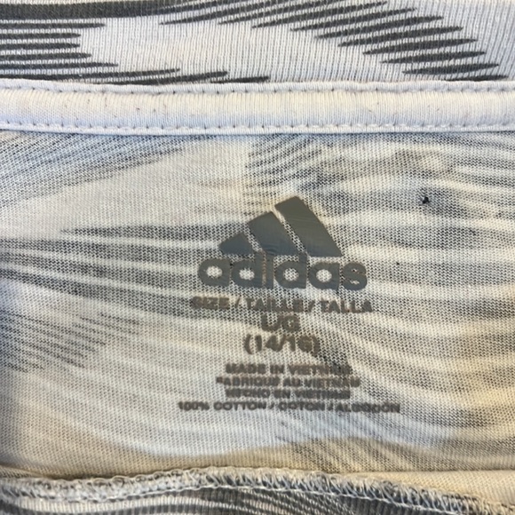 Adidas Tee- Short Sleeve Size large 14/16 - Picture 3 of 3